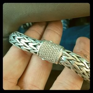 John hardy 10.5MM bracelet w/ diamonds